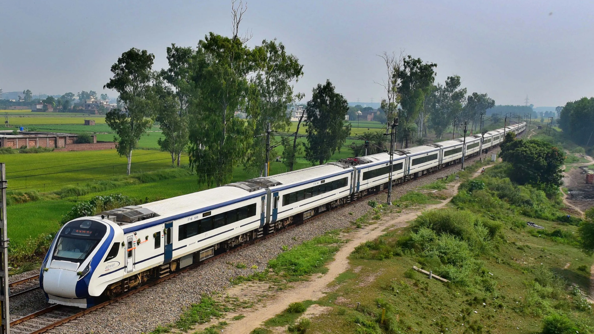 Nation’s Longest Vande Bharat Train Begins From Delhi To Patna From Today