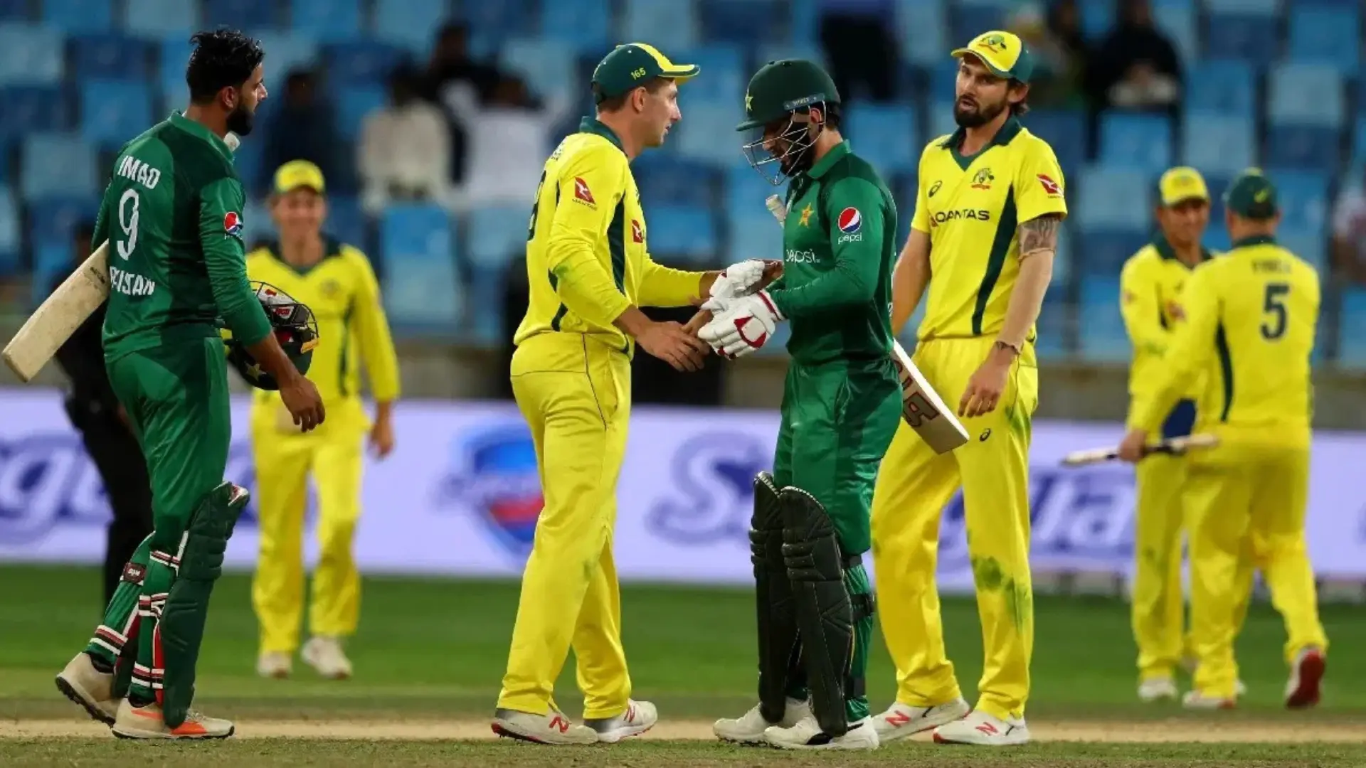 Australia Vs Pakistan 1st ODI: Australia Limits Pakistan To 203 Runs