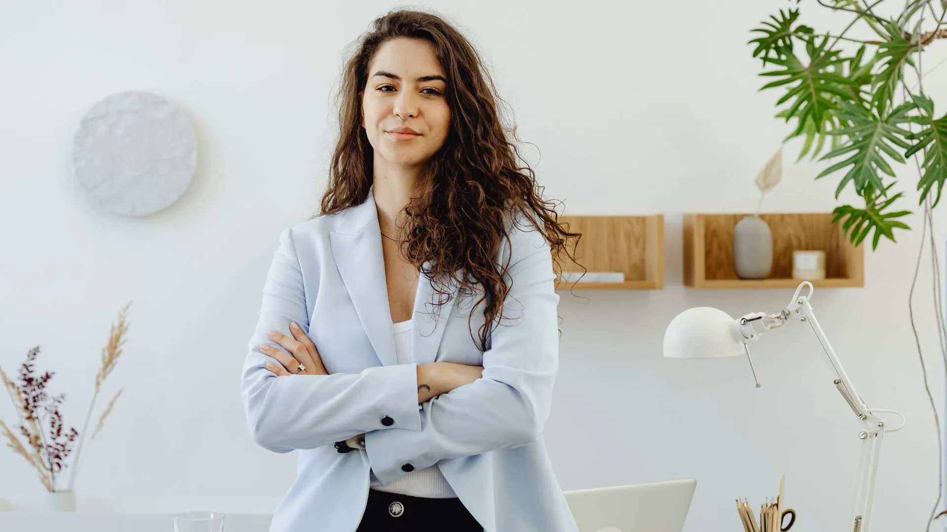 Are Standing Desks Really Better? Study Explains Why It Is Better To Sit Down And Work