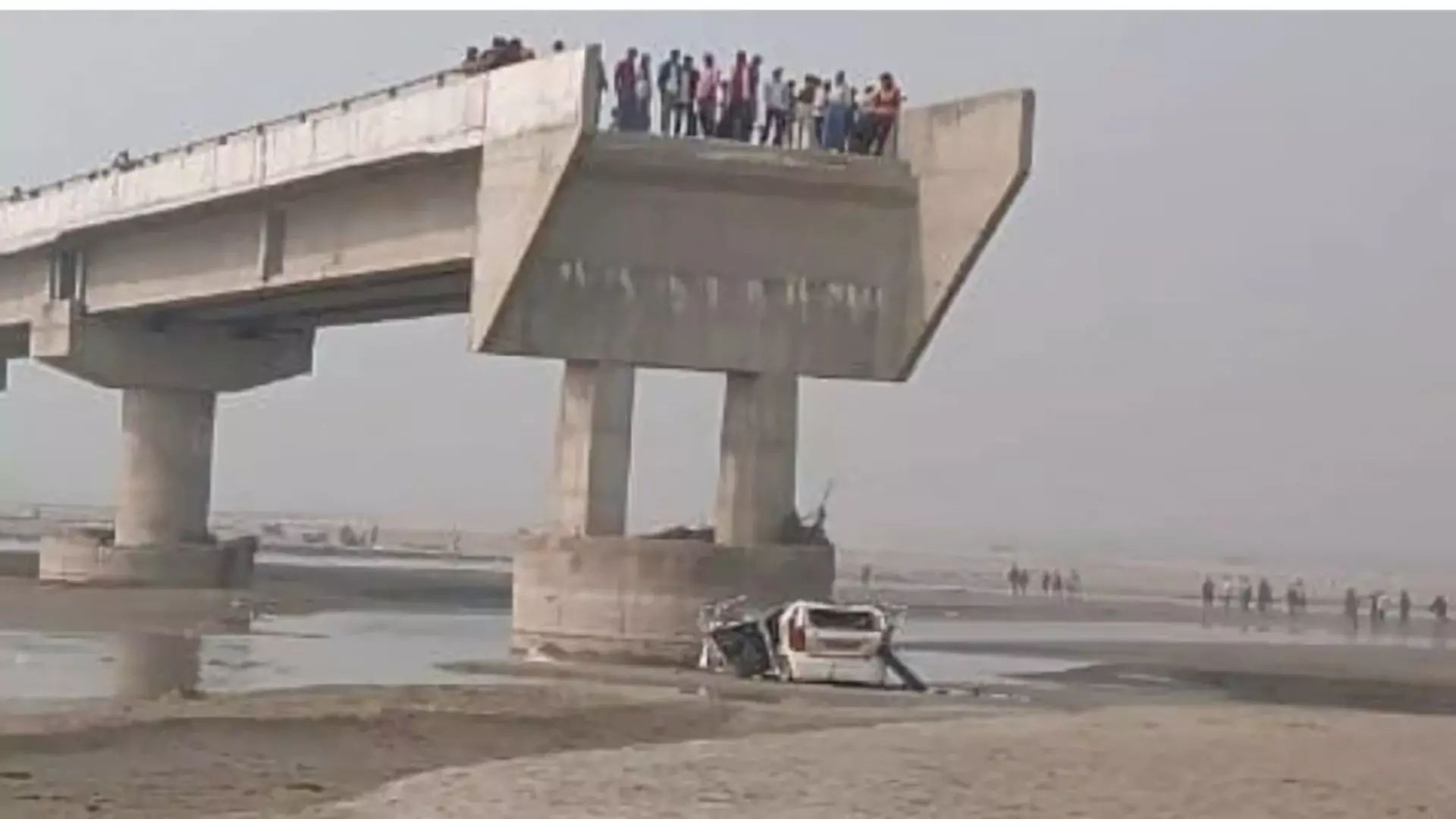 Bareilly Car Accident: Three Die After Car Falls From Incomplete Bridge Following Google Maps Route