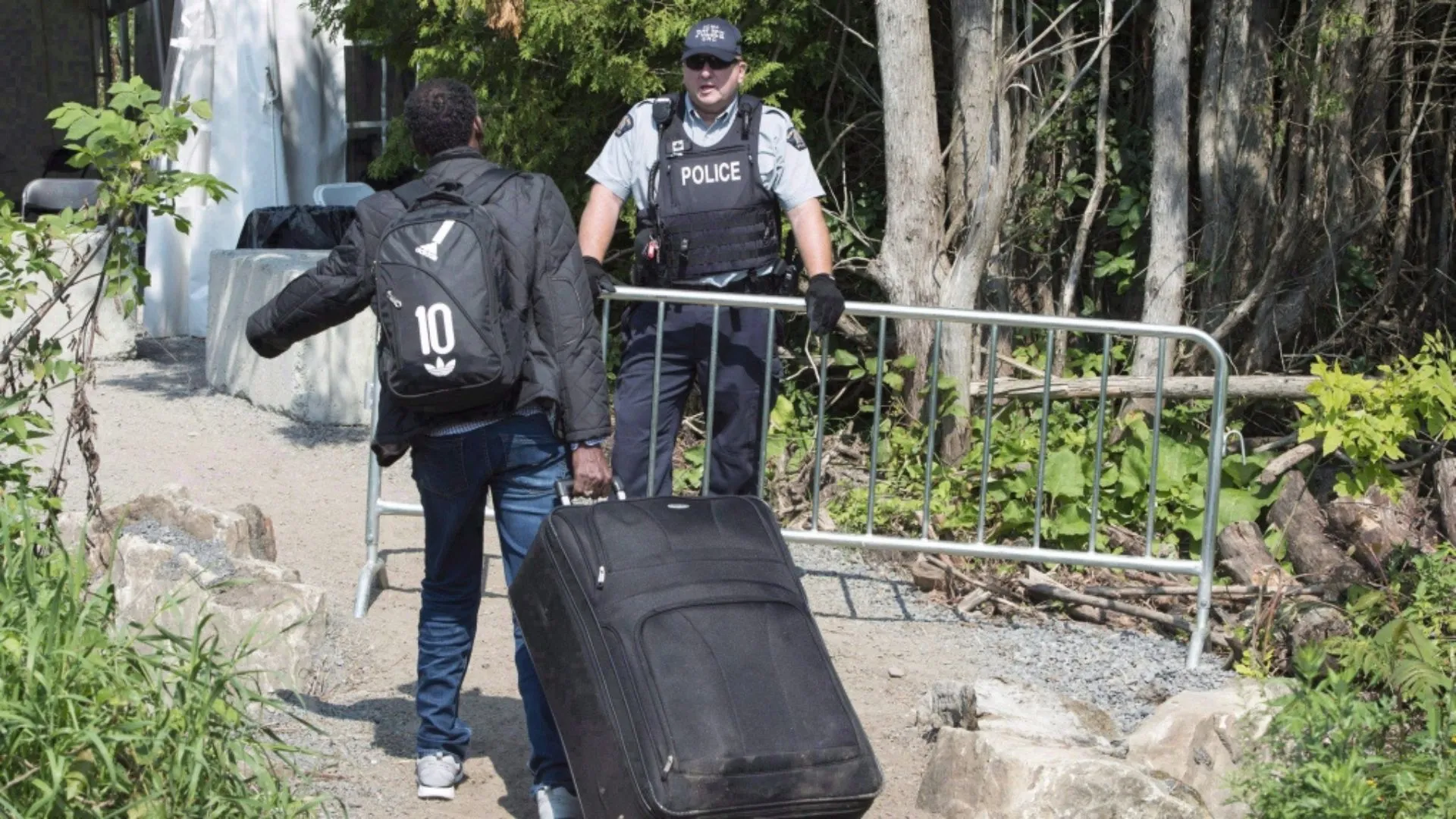 Canada Gears Up For ‘Worst-Case’ Asylum Influx Amid Trump’s Immigration Crackdown