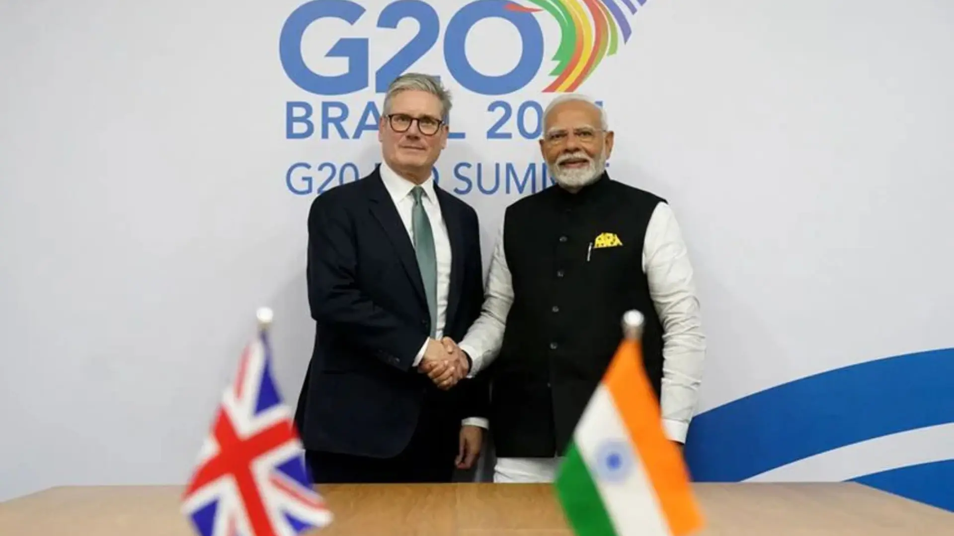 UK’s Starmer Meets PM Modi, Pursues Trade Deal That Rishi Sunak Couldn’t Secure