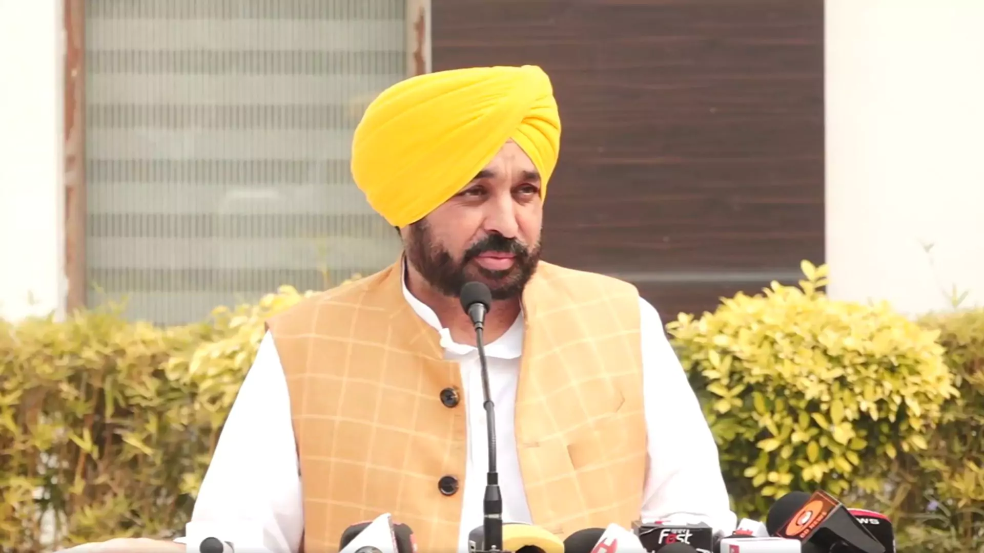 Bhagwant Mann Calls For Sudden Press Conference; Condemns Attacks In Canada