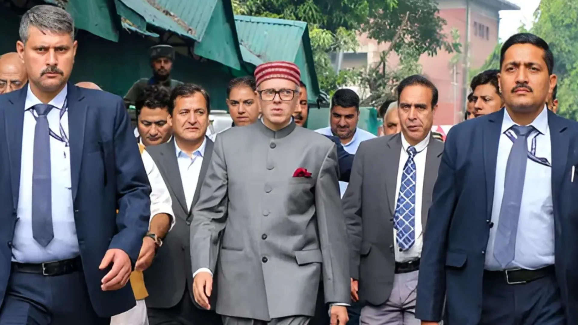 Omar Abdullah Travels By Road To Office In Jammu As Flights Are Disrupted