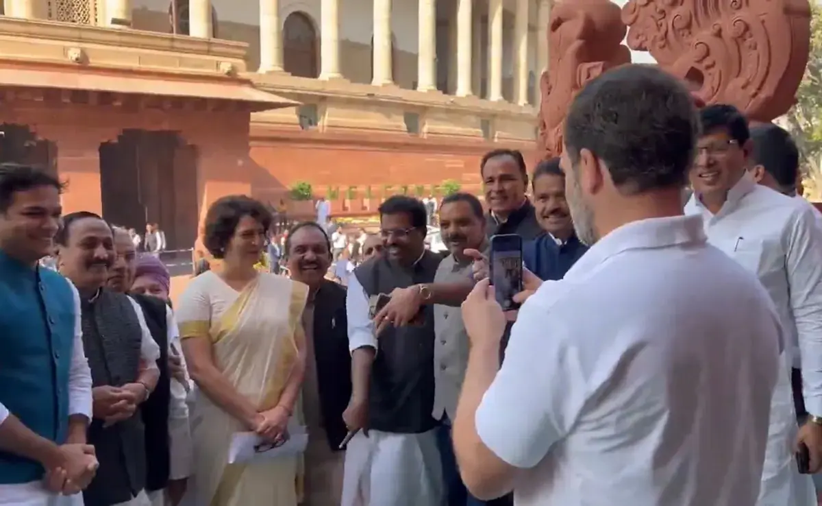 Priyanka Gandhi’s Entry Into Lok Sabha Sparks Curiosity: Where Will She Sit?