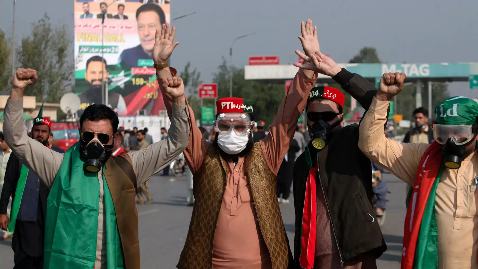 Pakistan Issues ‘Shoot At Sight’ Orders As Imran Khan Supporters Demand His Release