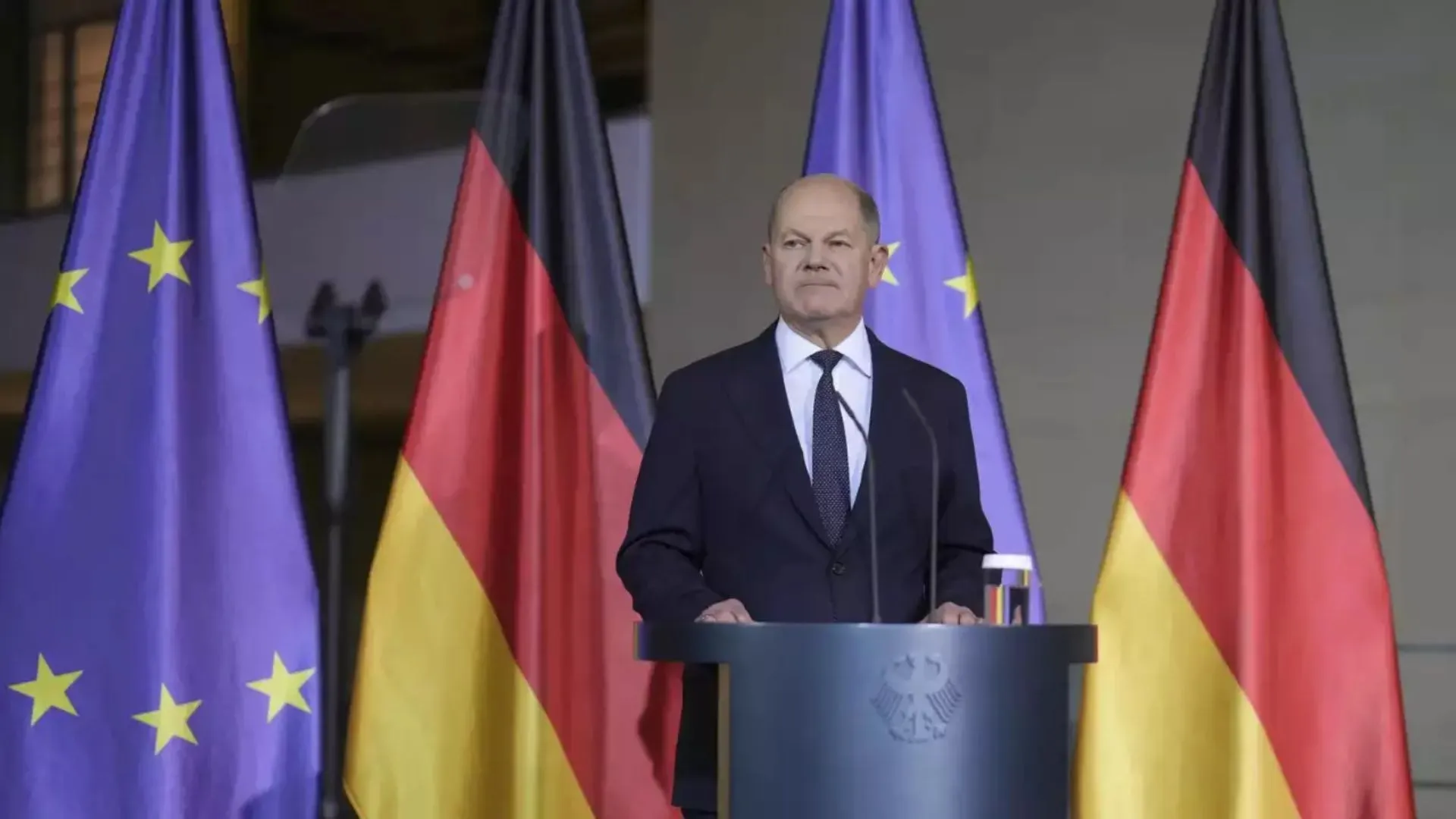 Scholz Opens Door For Earlier Vote Of Confidence Amid Germany’s Coalition Crisis