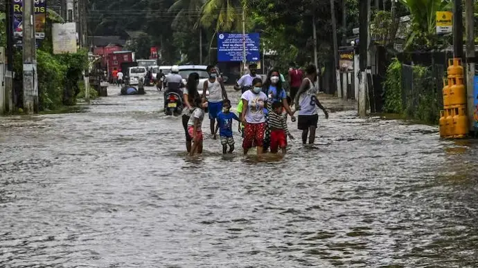 12 Dead, Thousands Displaced As Sri Lanka Faces Flash Floods Amid Fengal Cyclone