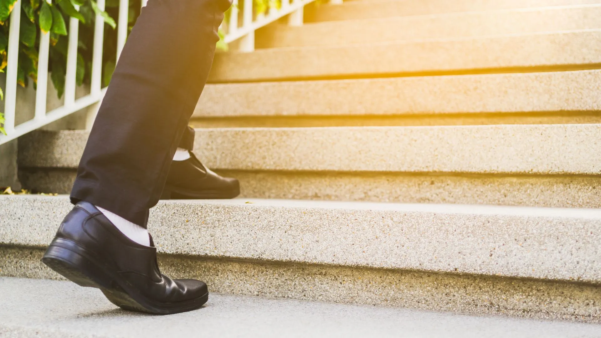 Why You Should Take The Stairs Instead Of Elevator, Study Finds Benefits For Your Body And Mind