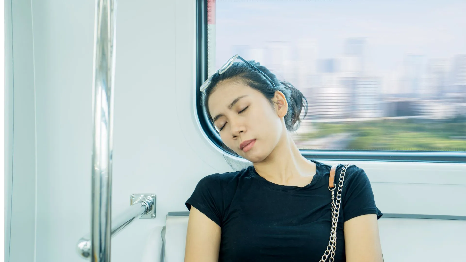 Why Some People Get Sleepy While Traveling by Car or Train