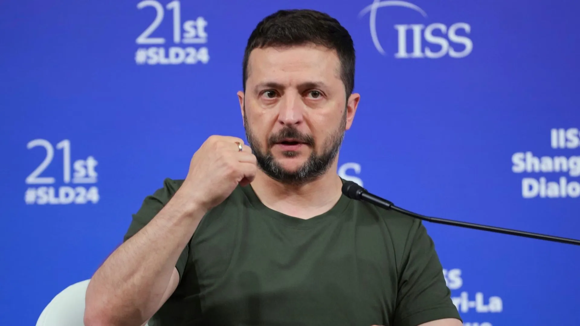 Zelenskyy Aims For Diplomatic Resolution To Conflict By 2025