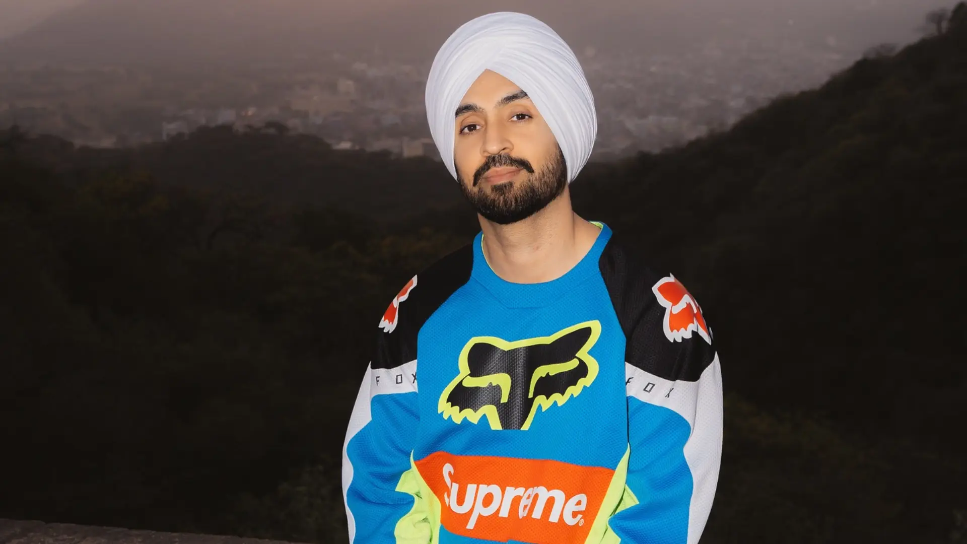 Diljit Dosanjh Lashes Out Haters For Trolling Women Crying At His Concerts: Desh Di Beti Da Apmaan