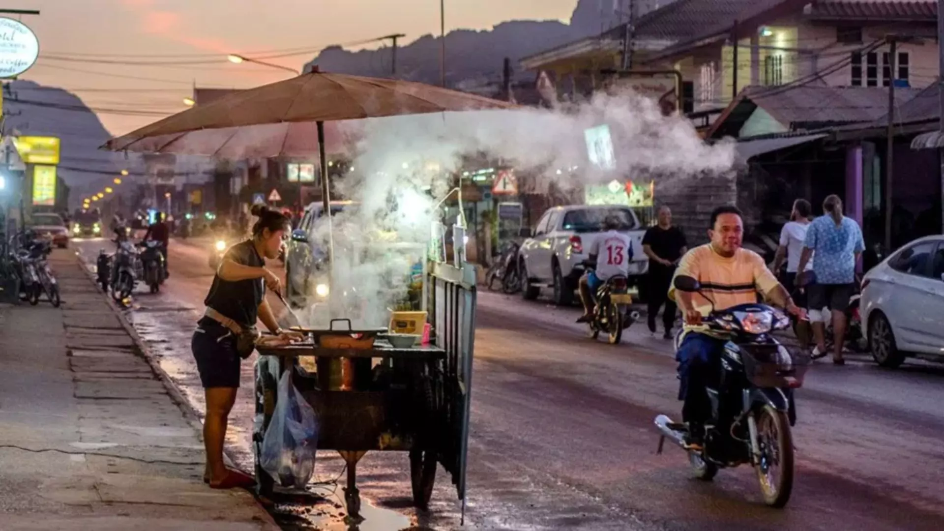 Suspected Methanol Mass Poisoning In Laos: Fourth Tourist Dies