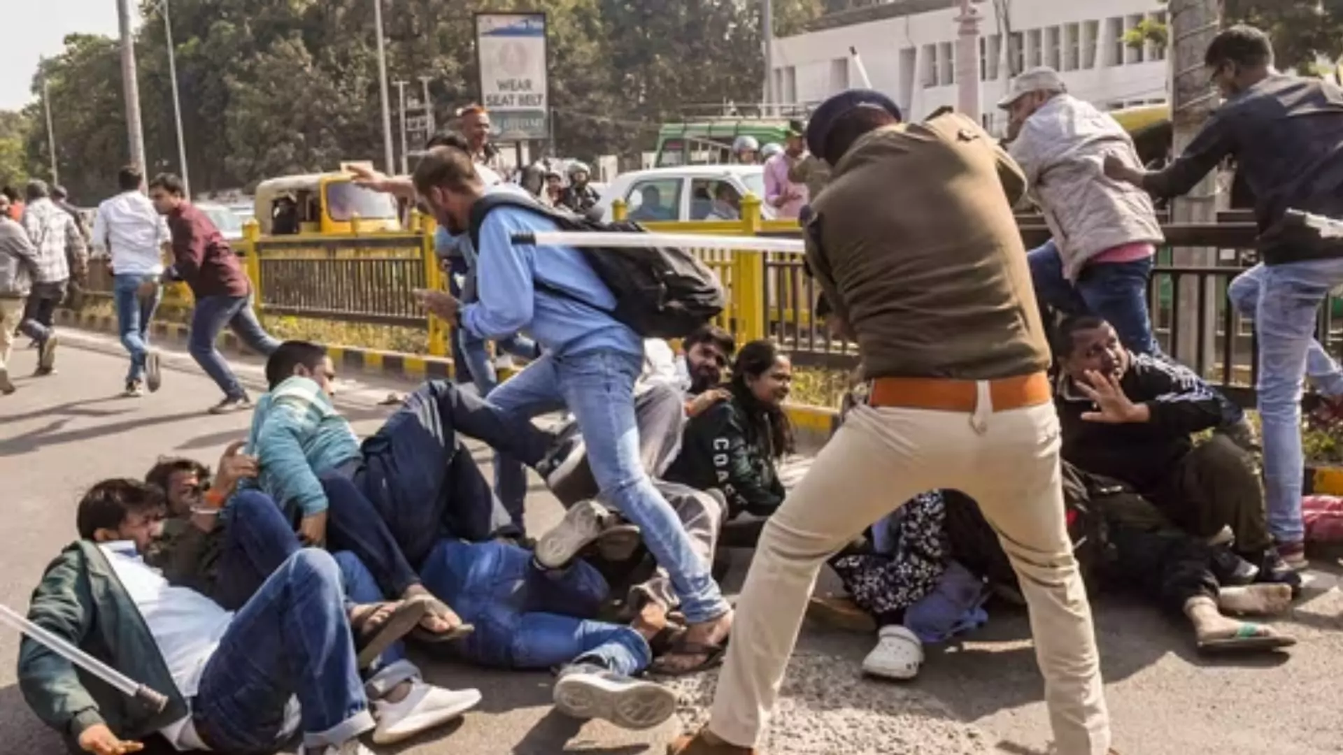 Patna: BPSC Aspirants Protest Against Rule Changes for 70th Preliminary Exam