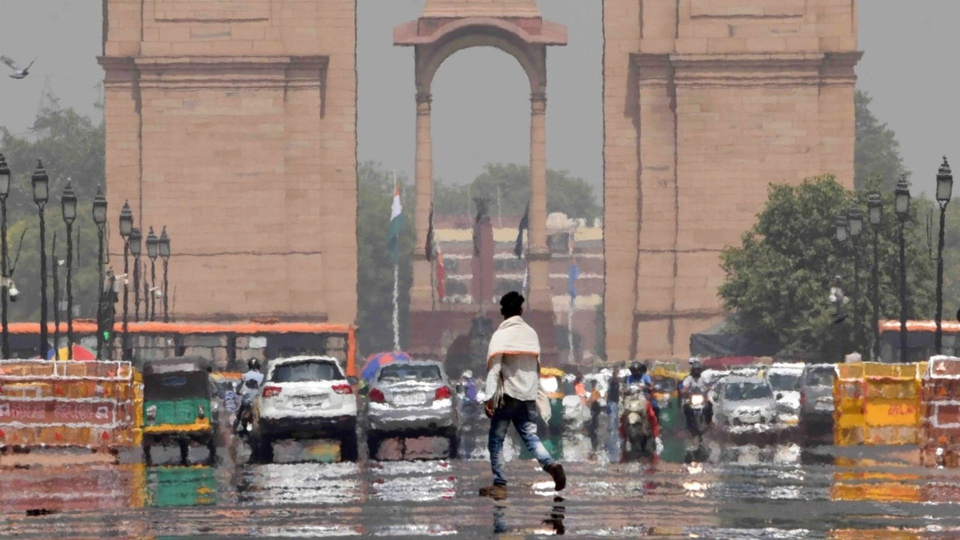 Delhi’s AQI Returns To ‘Moderate’ Category After December’s Record Rain; Check Weather Forecast For New Year’s Eve