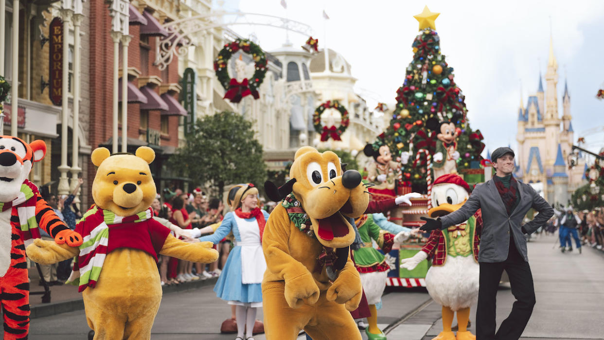 Disney Christmas Day Parade 2024: Where To Watch, Start Time, Channel 