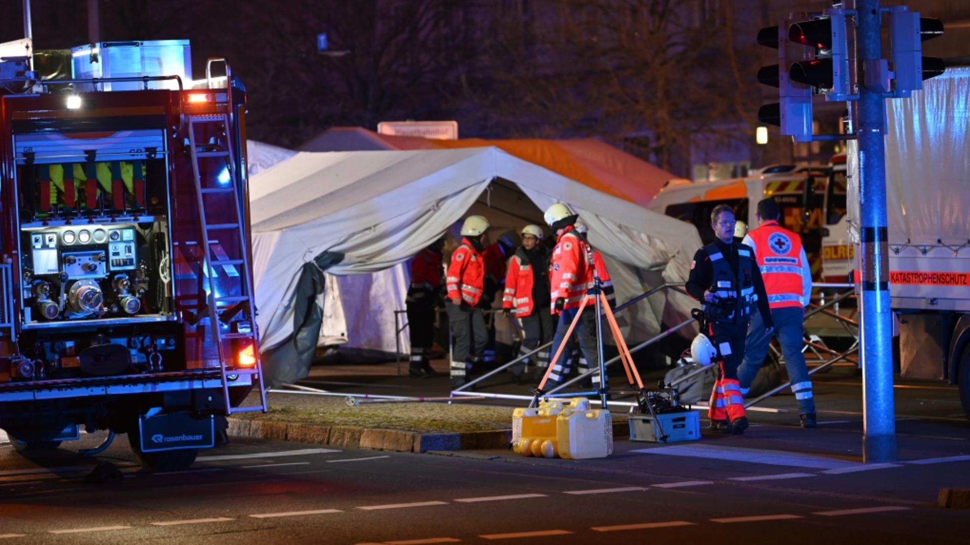 2 Killed 68 Injured Suspected Attack At Magdeburg Christmas Market : Germany