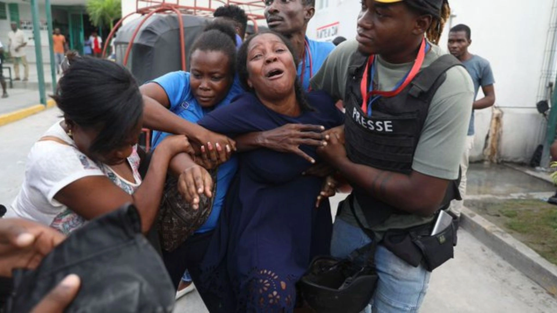 Deadly Gang Attack Disrupts Haiti Hospital Reopening: Two Journalists Killed, Violence Captured On Video