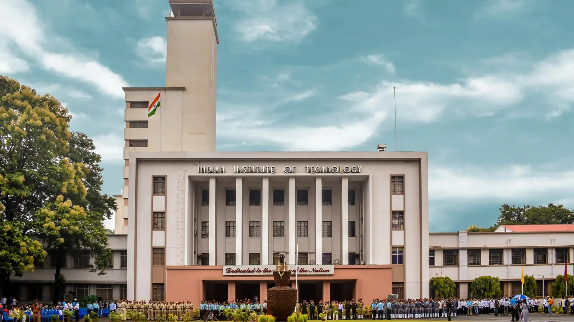 IIT Kharagpur Faculty Members Threaten Hunger Strike Over Show-Cause Notices