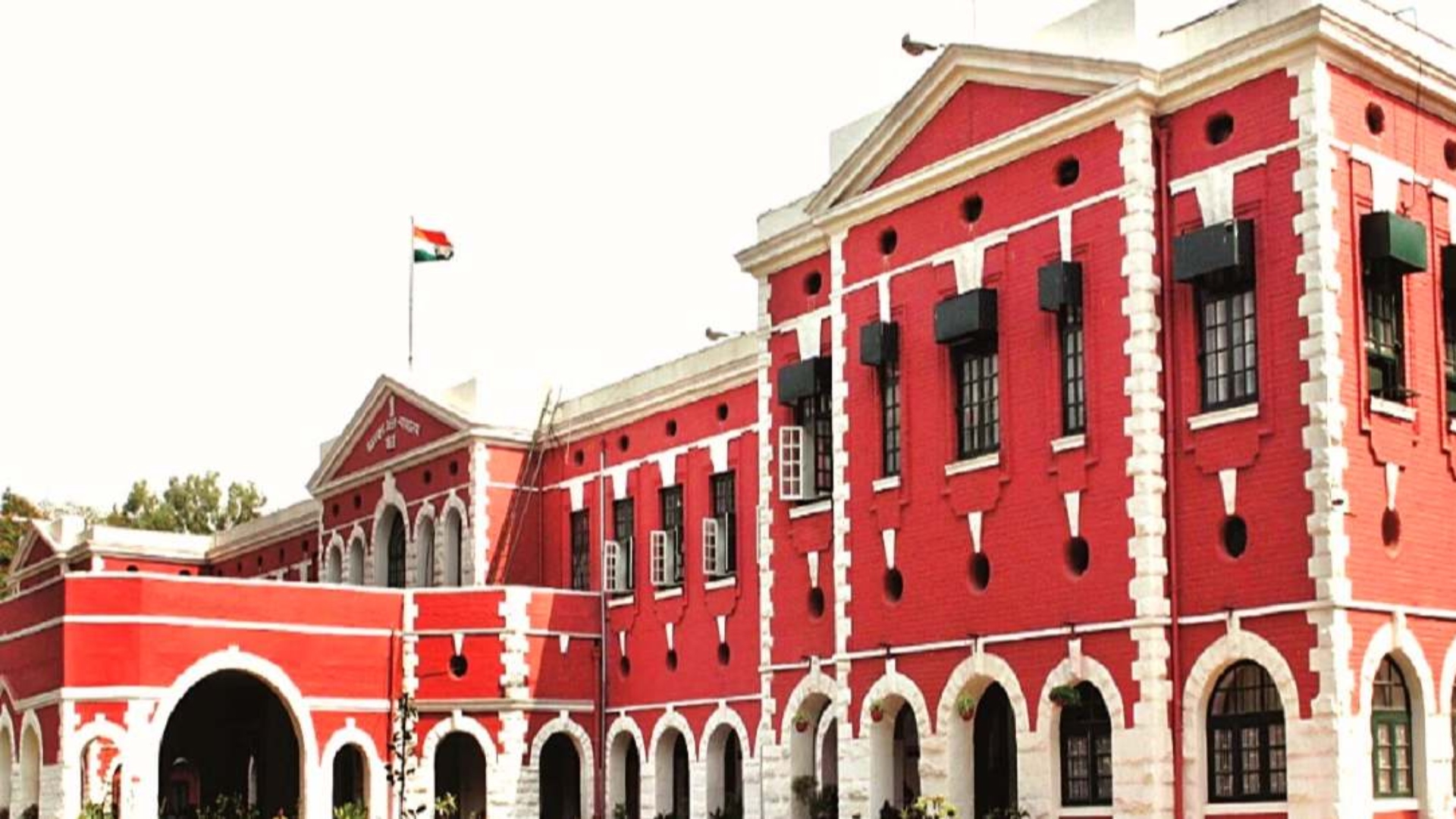 J’khand HC Stays 75% Quota Law For Local Jobs In Pvt Sector