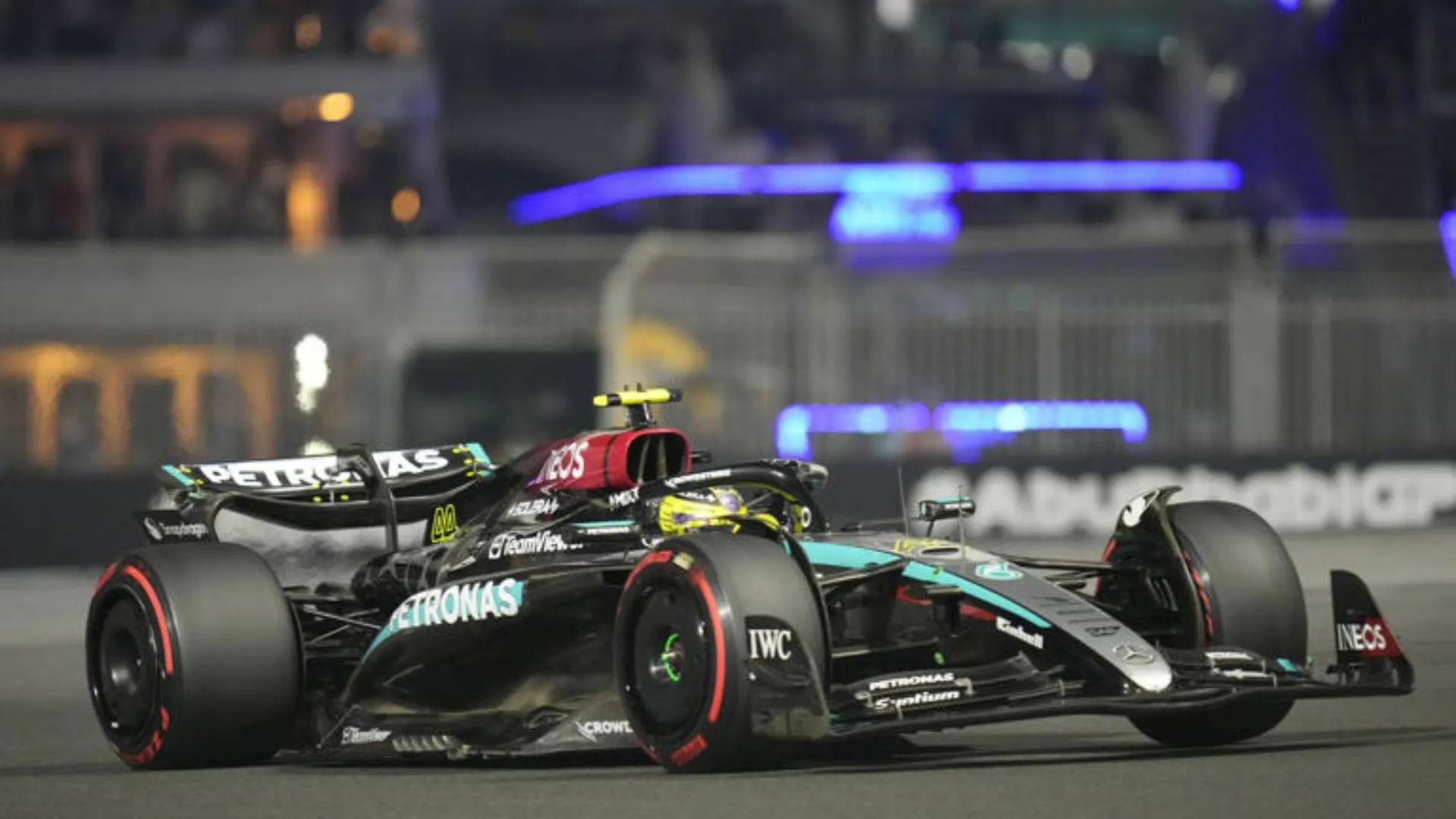 Lewis Hamilton Ends Mercedes Era With Fourth-Place Comeback At Abu Dhabi GP