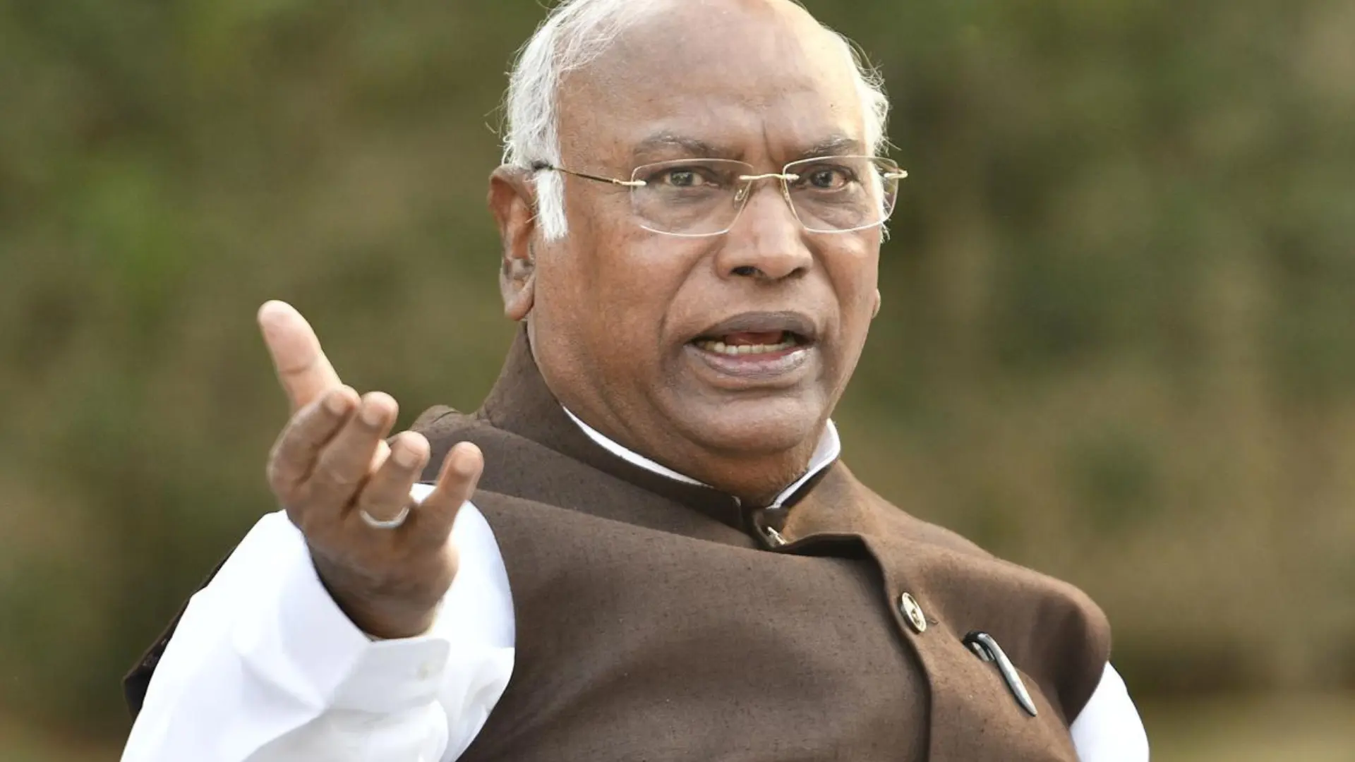 Mallikarjun Kharge Calls Out ‘Unconstitutional Practices’ Ahead Of Lok Sabha Debate On Constitution