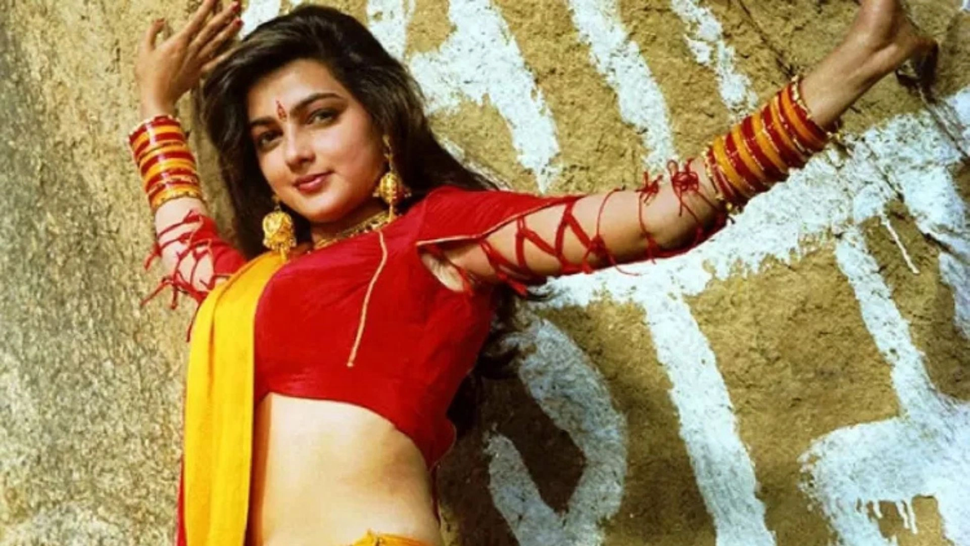 No Plans For Bollywood: Mamta Kulkarni Ends Speculation On Return To India