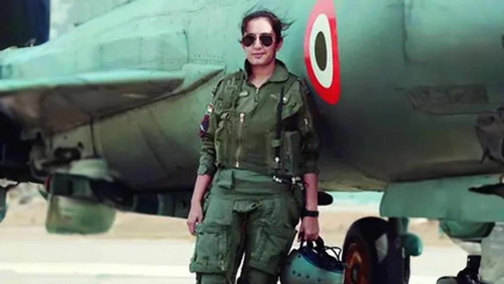 BPR: Sqn. Ldr. Mohana Singh Became The 1st Woman In The IAF’s Elite Flying Bullets’ Squadron