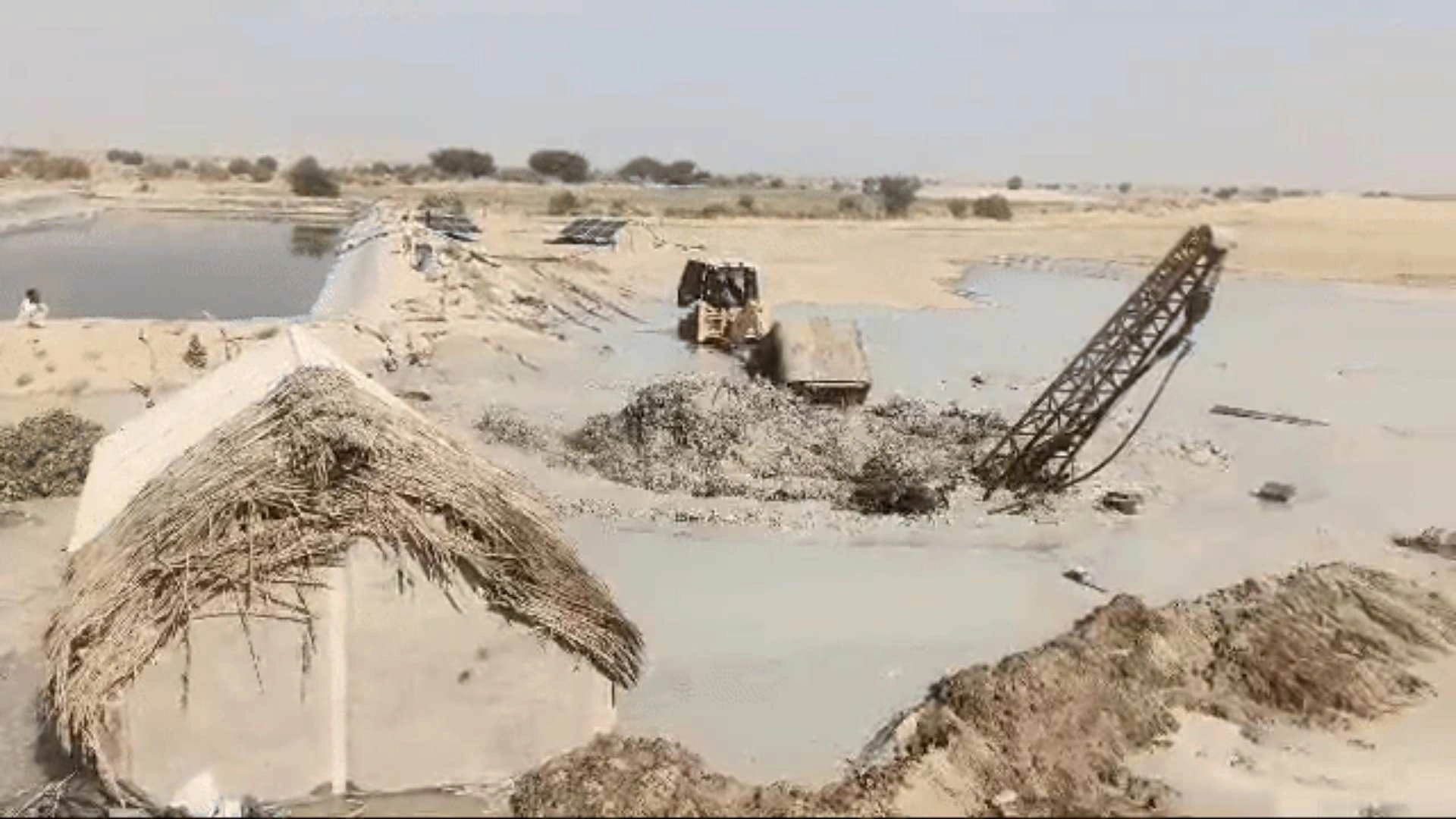 Mysterious Water Flow In Jaisalmer Forces Evacuations As Tubewell Digging In Taragarh Village