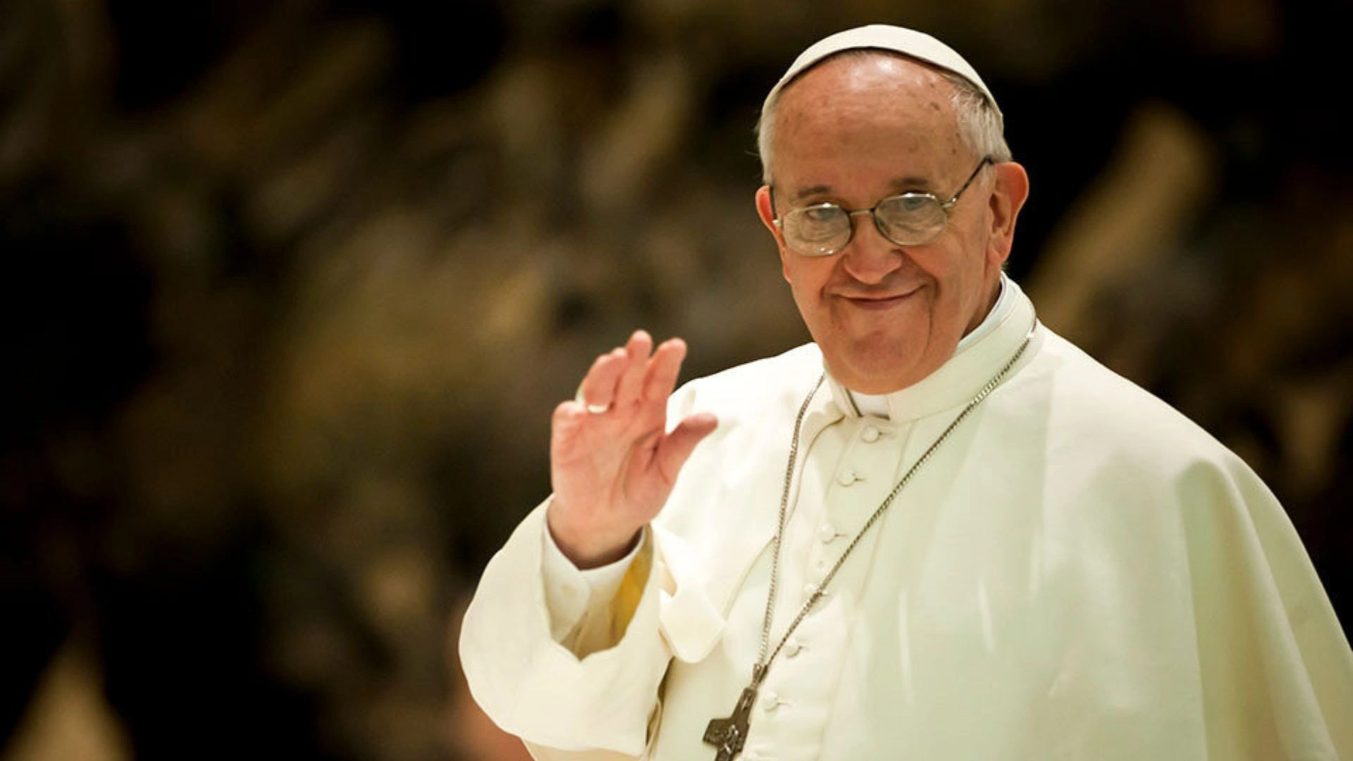 Pope Francis Calls For Courage To Transform World In Christmas Eve Address