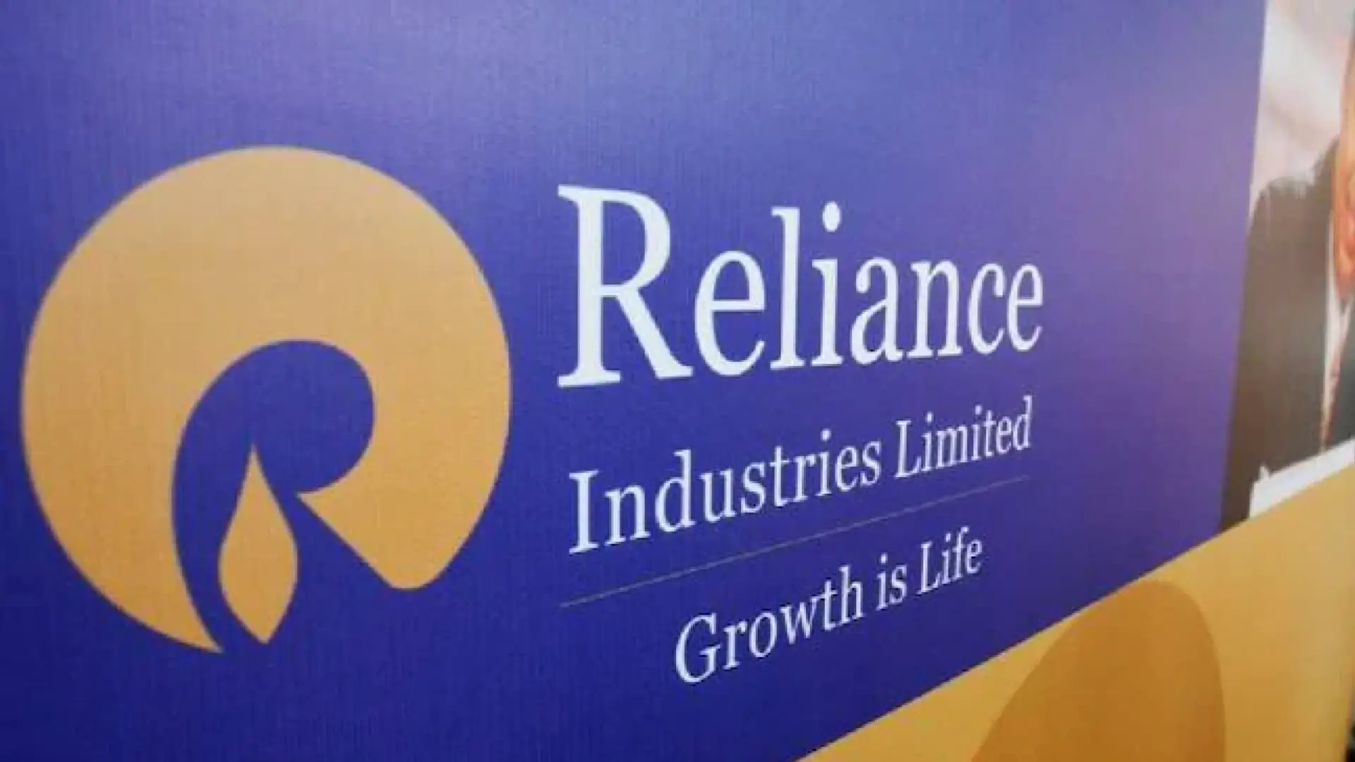 Reliance Celebrates 25 Years Of Jamnagar Refinery With Nostalgic Video Featuring Mukesh Ambani | Goes Viral