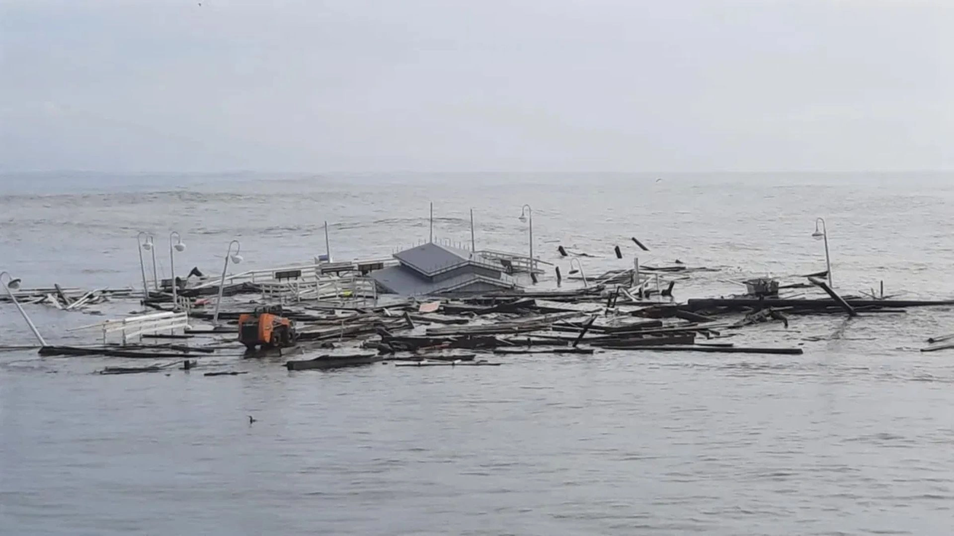 Santa Cruz Wharf Collapses Amid Storms, Two Rescued By Emergency Crews | VIDEO