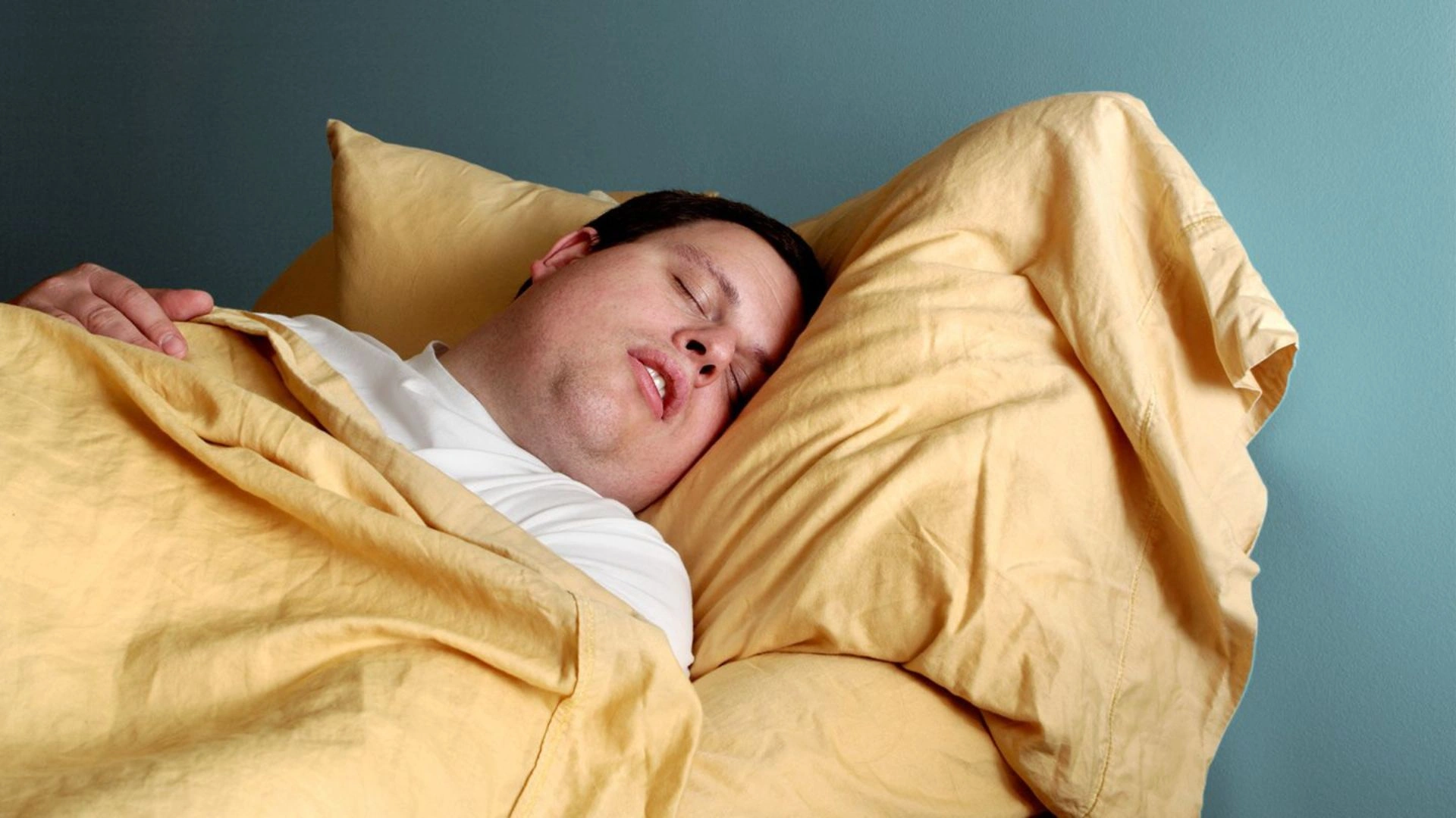 Tired Of Snoring? Find Out If Wedge Pillows Can Help