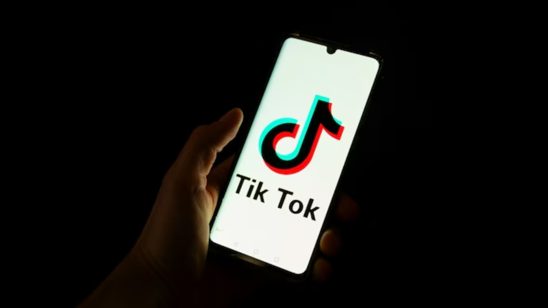 Venezuela SC Imposes 10 Million Dollars Fine On TikTok Amid Viral Challenge Deaths