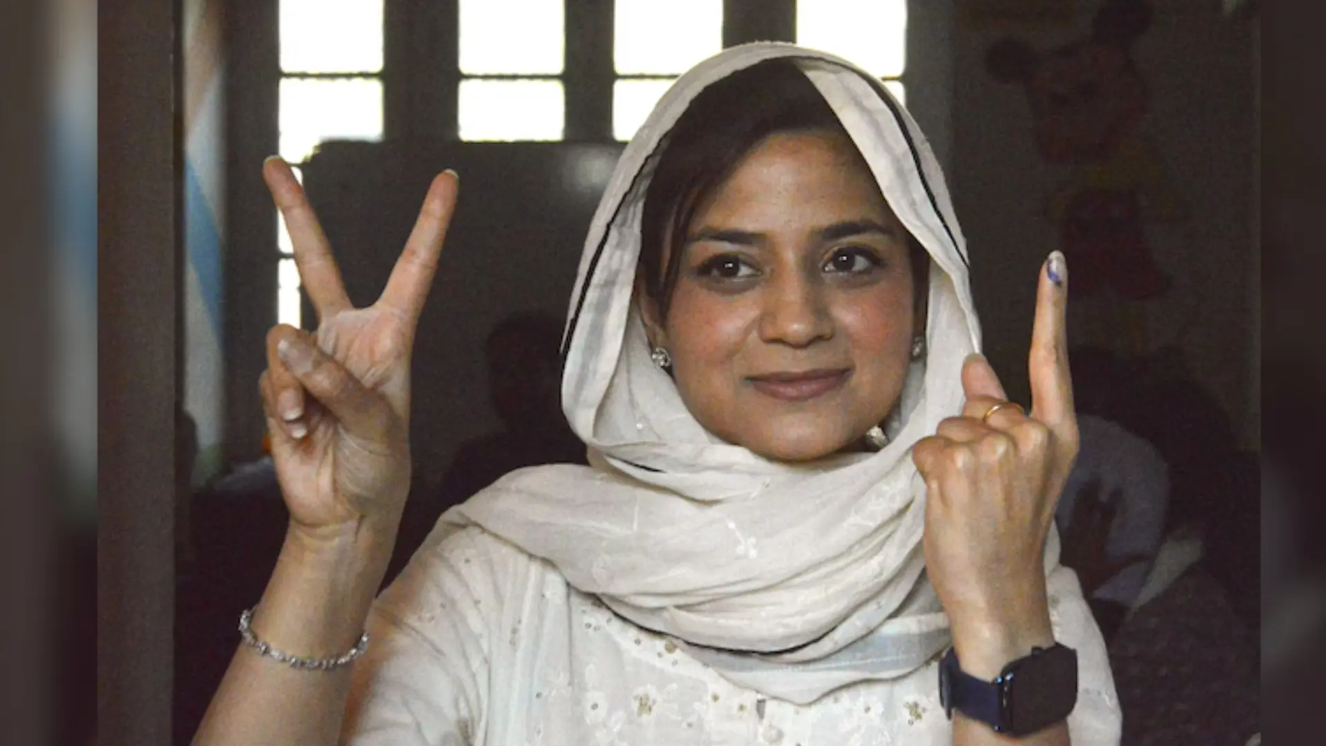 Mehmooba Mufti daughter Iltija Calls Hindutva A ‘Disease’, BJP Demands ‘Apology’