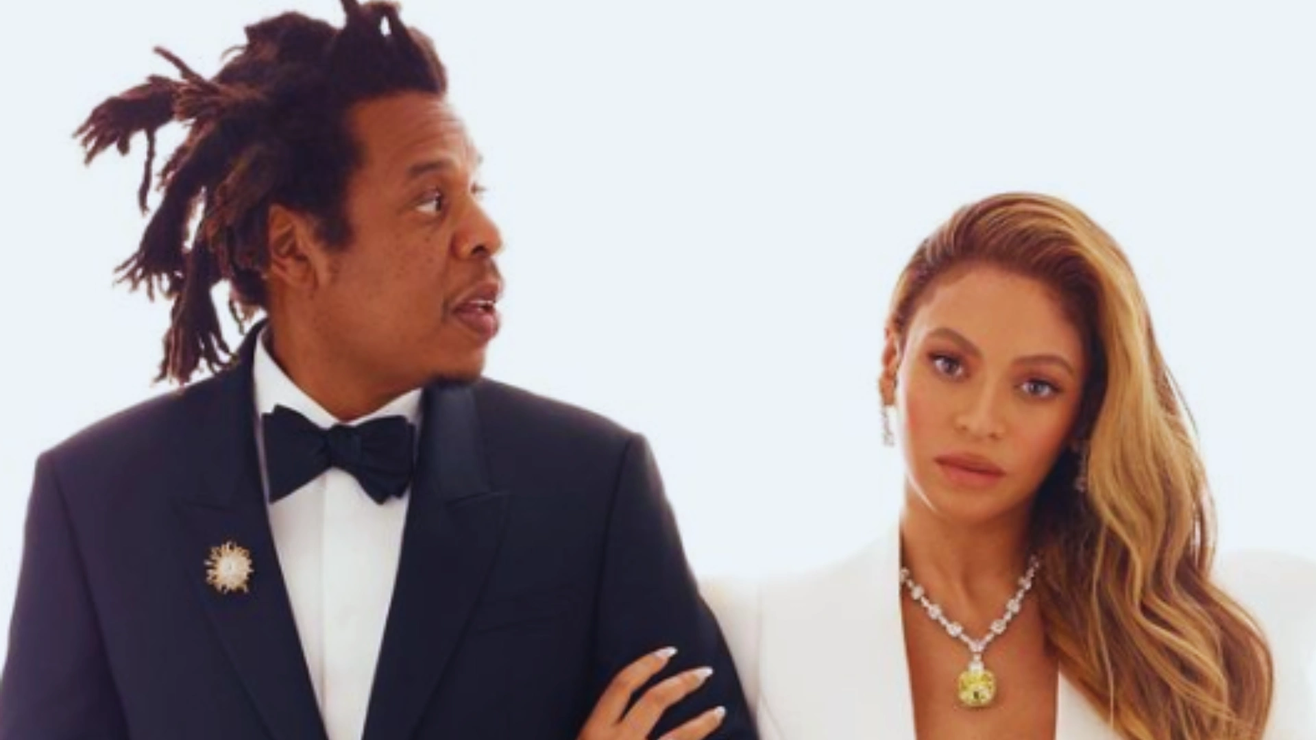 Is Beyonce Demanding A Multi-Billion Dollar Divorce From Jay-Z After Rape Allegations? Singer’s Close Friends Are Encouraging Her