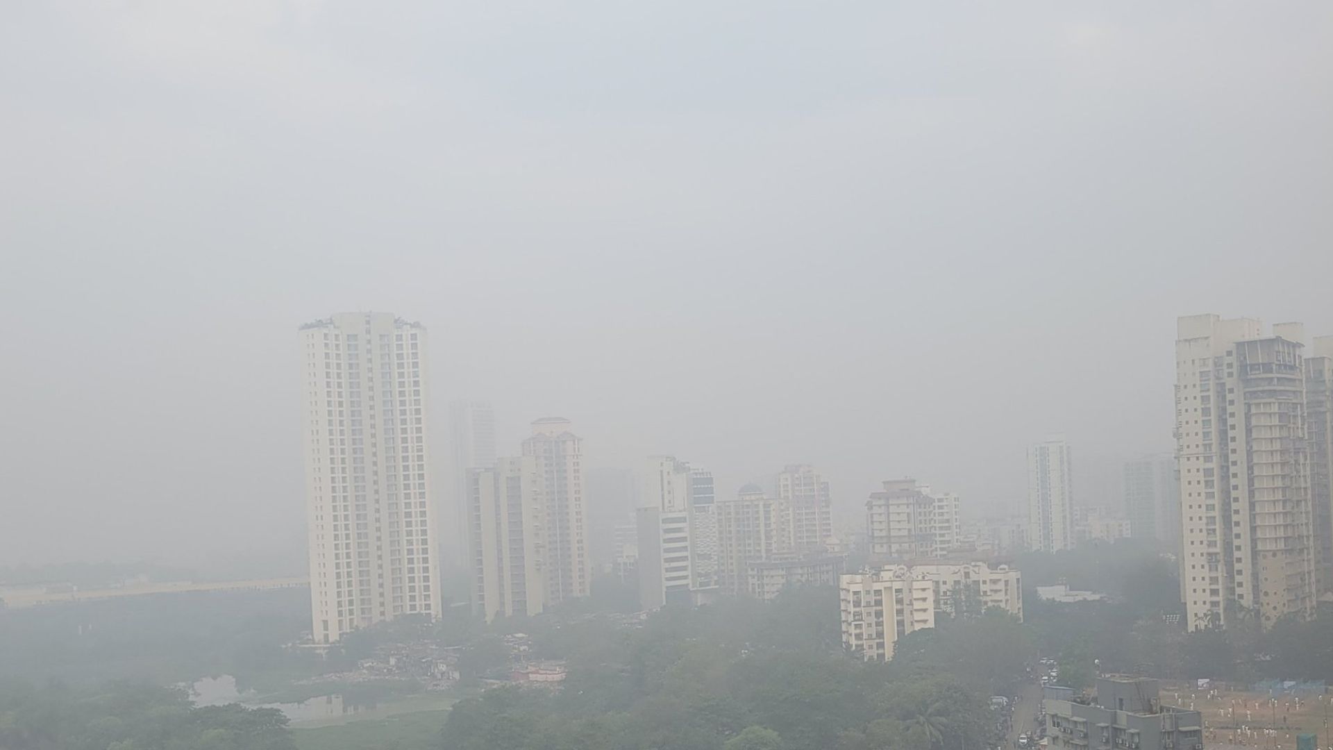 Mumbai Air Pollution Worsens: GRAP-4 Enforced, Check Key Restrictions Amid Rising AQI Levels