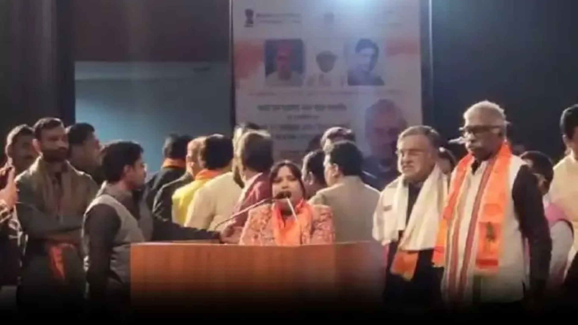 Singer Forced To Apologize for Singing Gandhi’s ‘Raghupati Raghav Raja Ram’ Bhajan At BJP’s Atal Bihari Vajpayee Event, Opposition Reacts