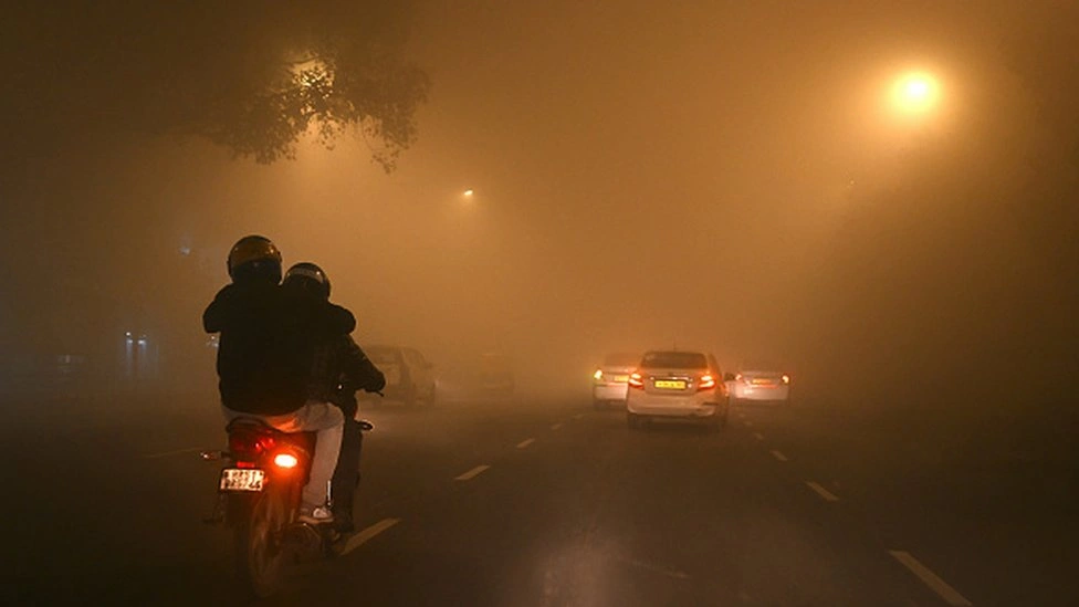 Unprecedented Fog Disrupts Delhi-NCR: Trains Delayed As Zero Visibility Causes Chaos – NewsX Exclusive