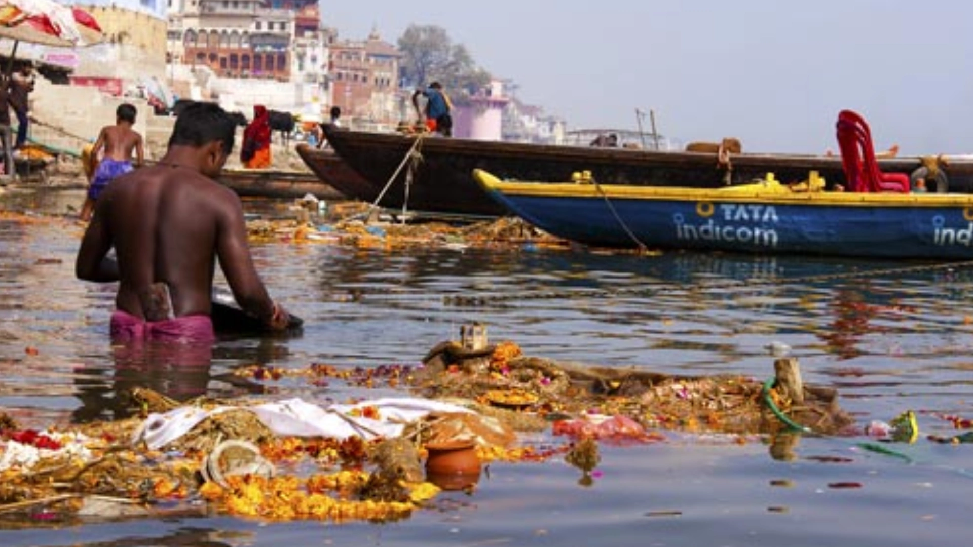 Maha Kumbh 2025: 2,000 Ganga Sevadoots Deployed To Ensure Cleanliness Of Ghats, Rivers