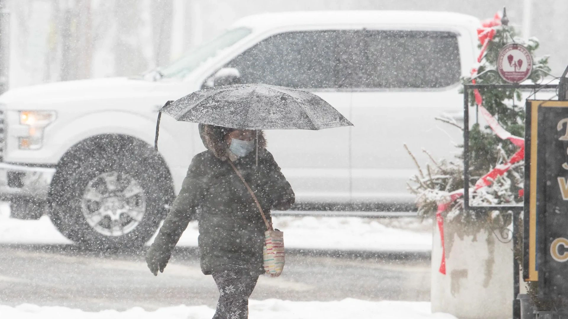 US Winter Storm Disrupts Power For Thousands And Grounds Over 1,300 Flights