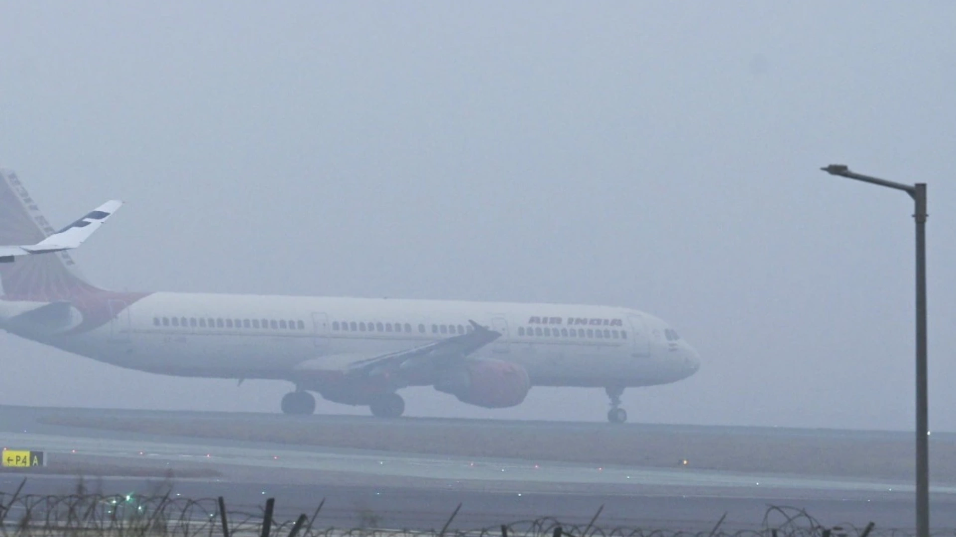 Delhi Airport Operations Normal as Dense Fog Affects Northern India