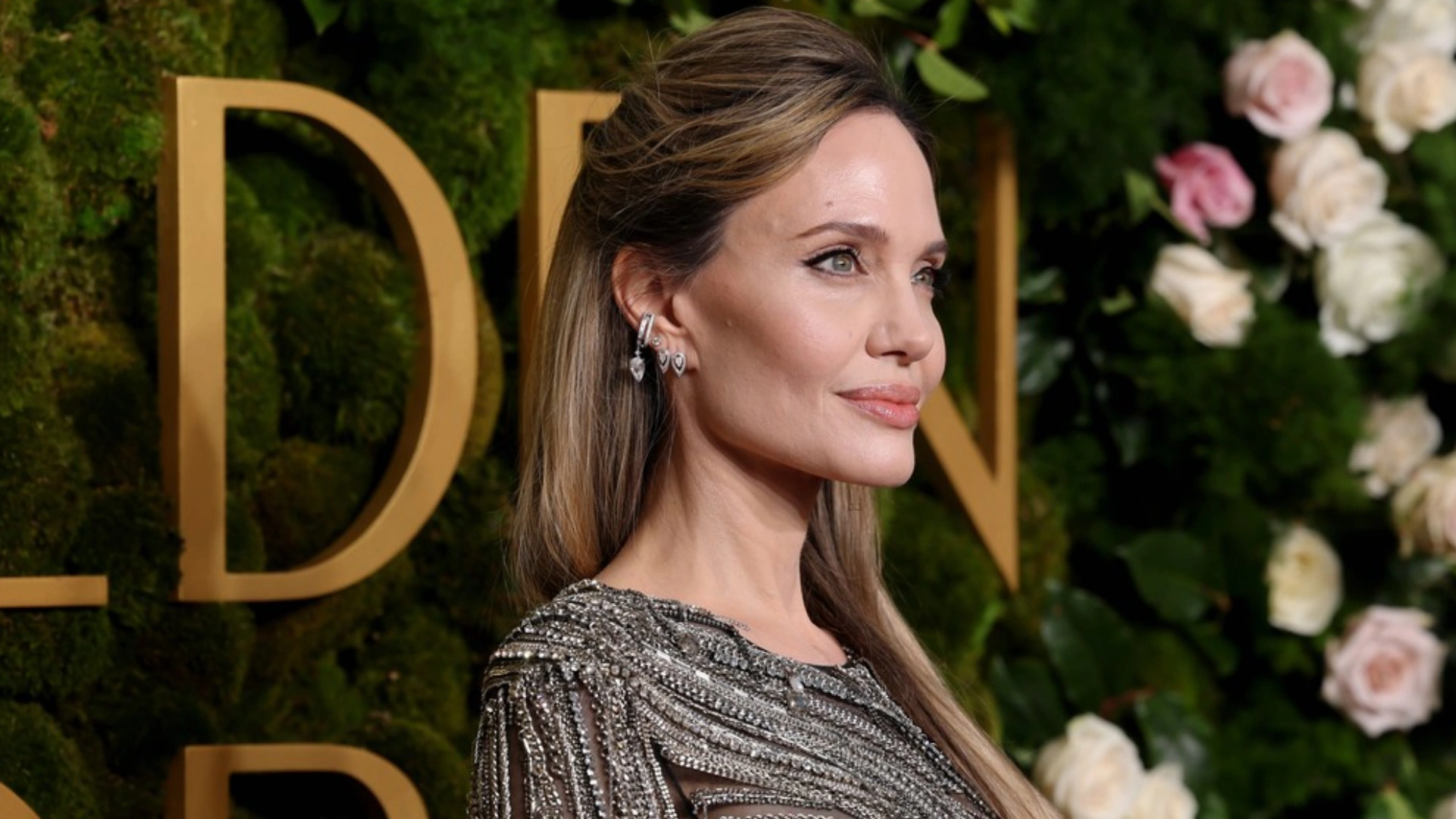 Fresh Out Of Divorce, Angelina Jolie Bumps Into Ex-Husband At Golden Globes- Here’s What Happened