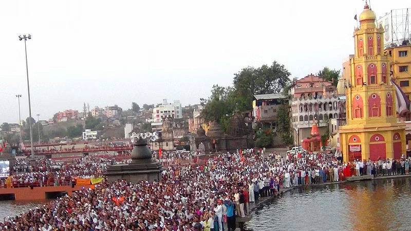 Maha Kumbh 2025: The World’s Largest Religious Gathering Begins In Prayagraj | Watch Video