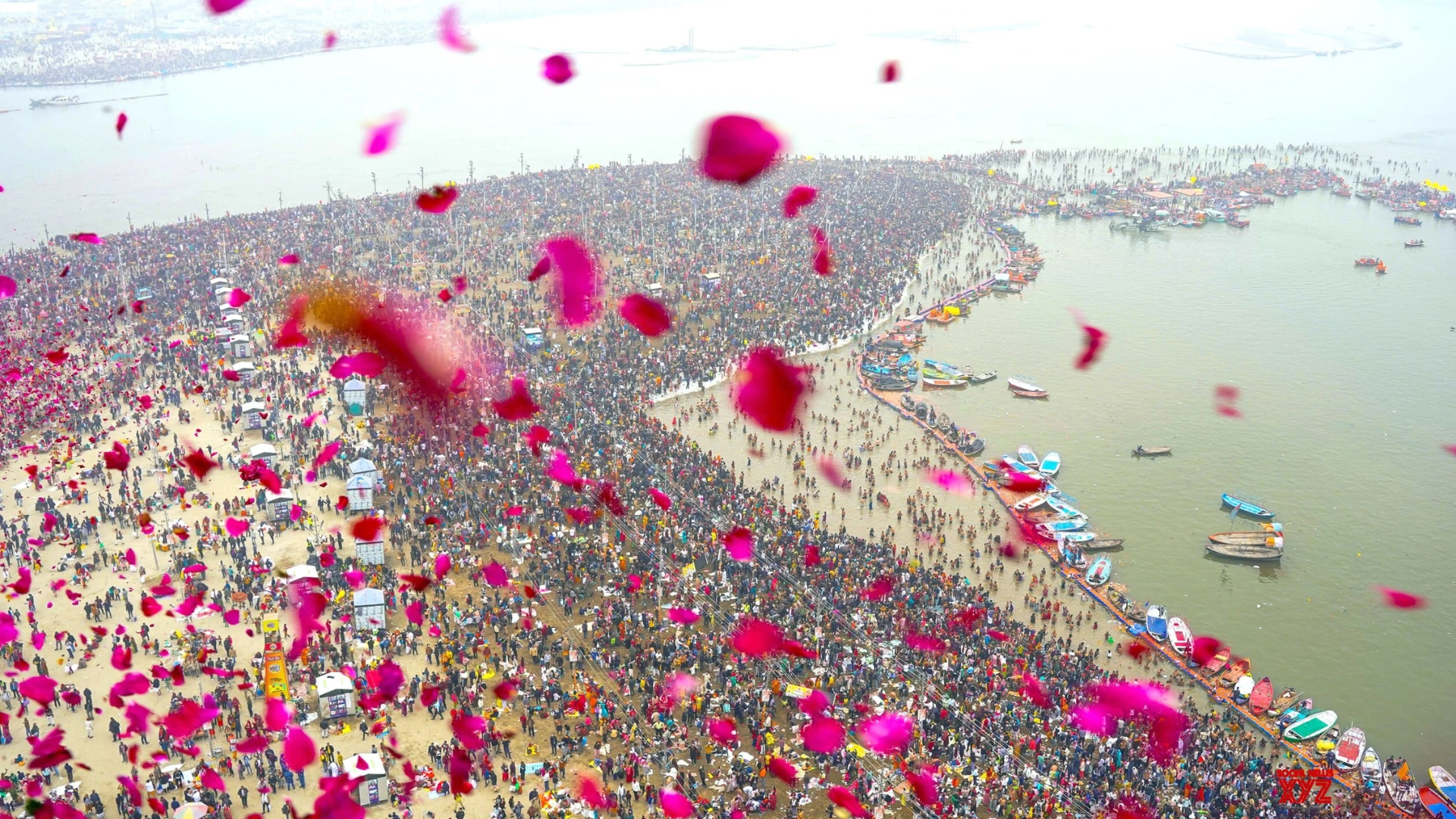 How To Visit Maha Kumbh Mela For Less Than Rs.10,000?