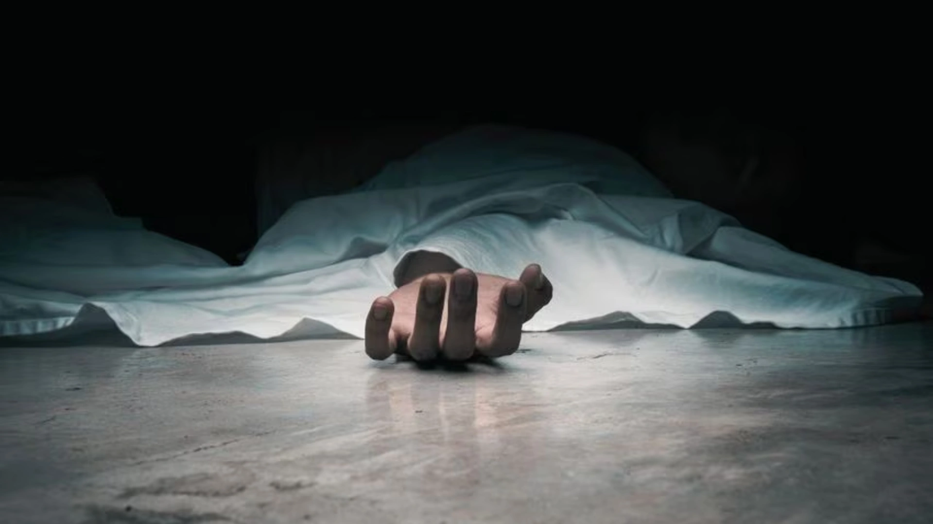 Uttar Pradesh: Family Of Five Found Dead In Meerut, Couple Tied And Three Daughters Stuffed In Bed Box