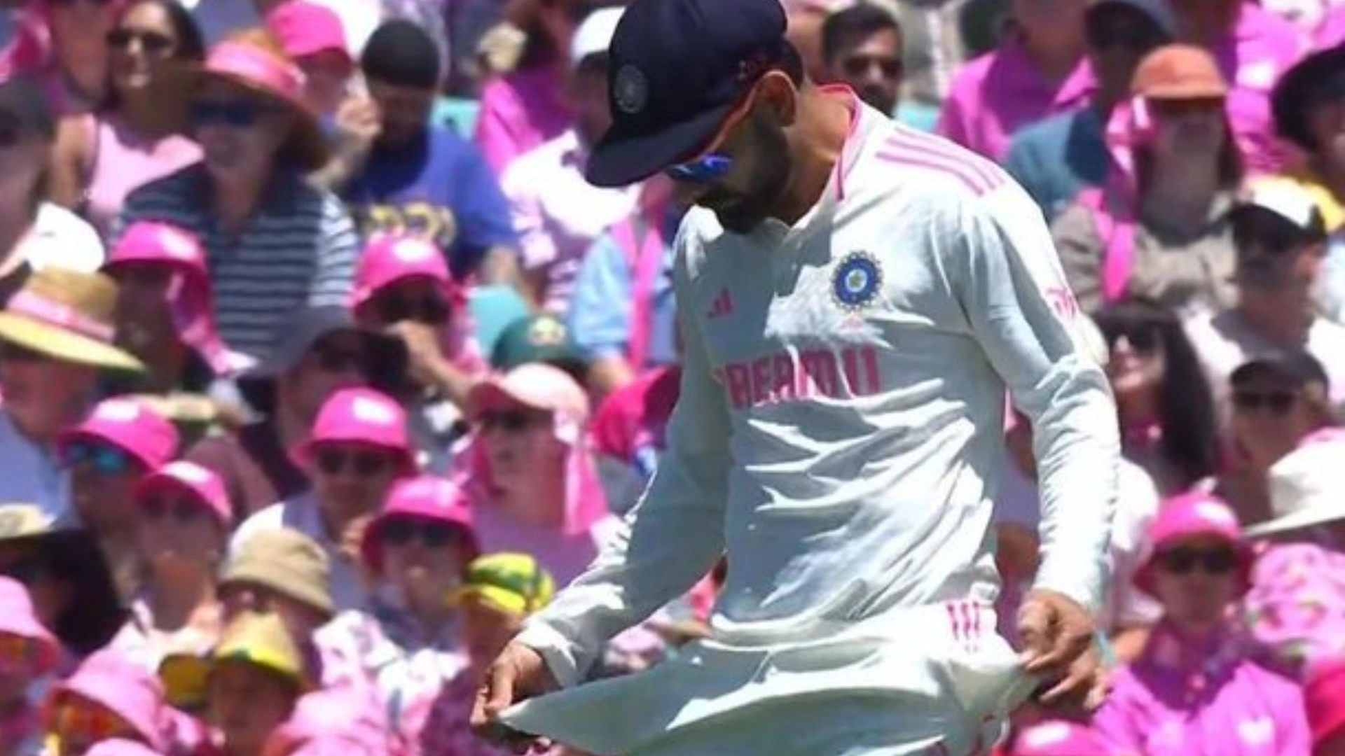 Watch- Virat Kohli Does It Again As He Brutally Mocks Steve Smith Reminding Him Of His Sandpaper Scandal