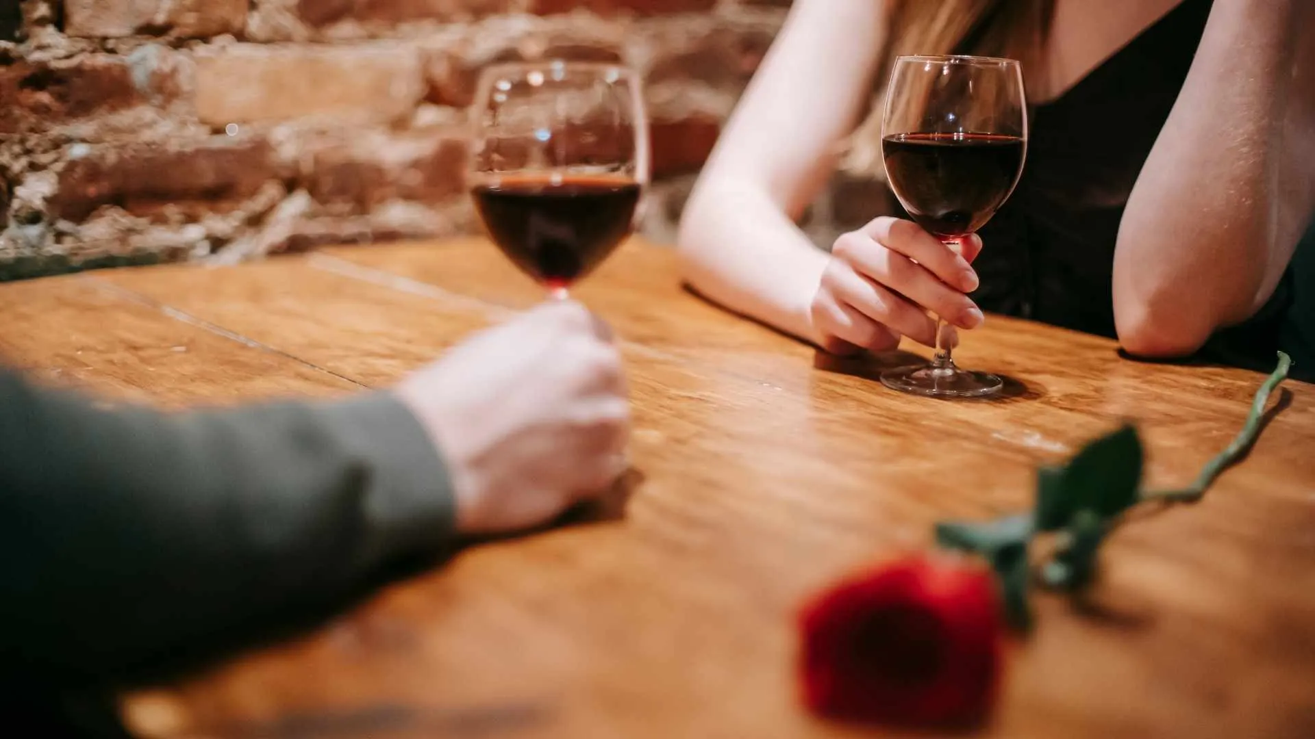 Valentine’s Week 2025: Dating Apps–Love or Letdown? Users Speak